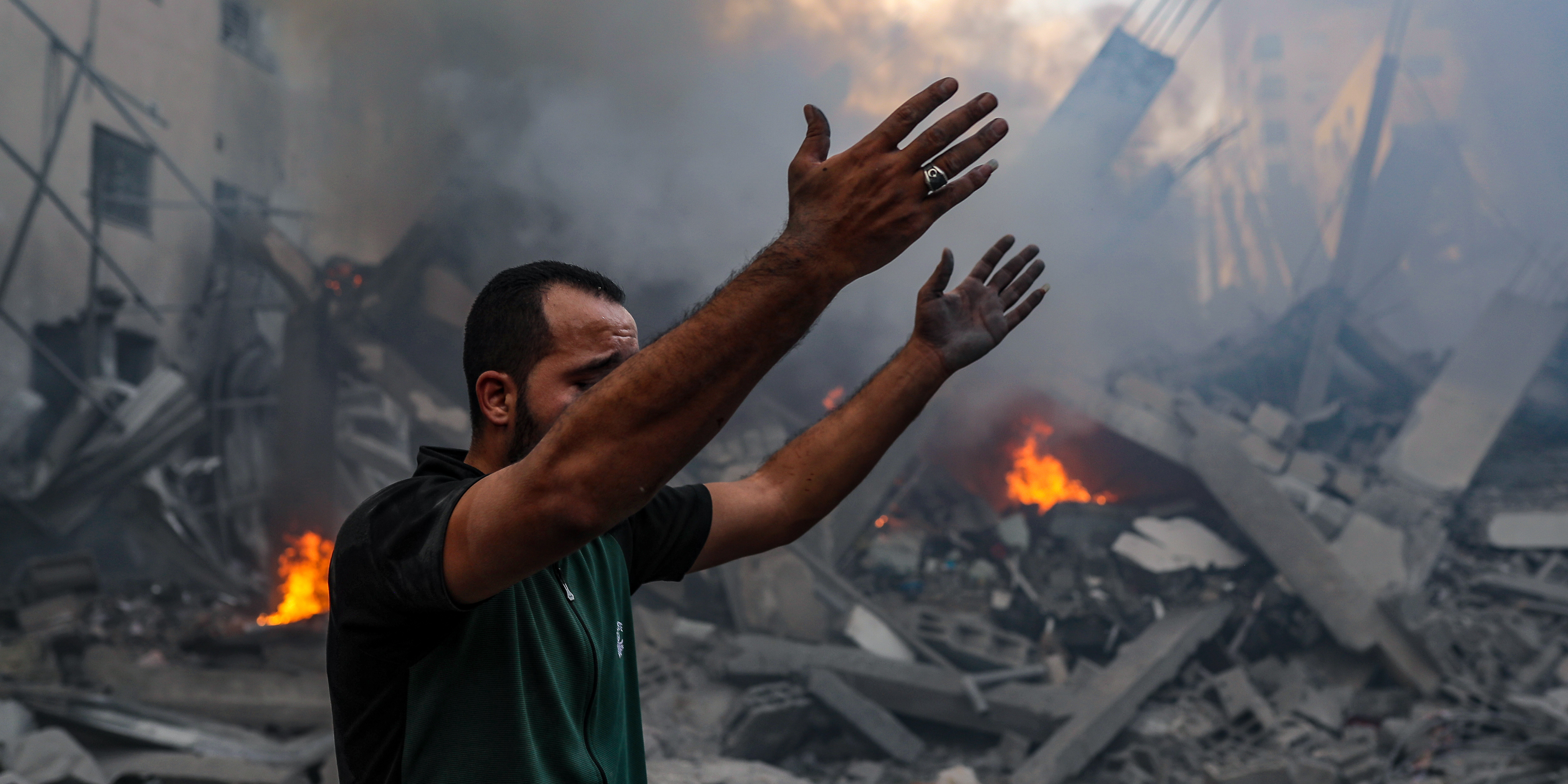 GAZA CITY, GAZA - OCTOBER 09: A man wails after Israeli airstrikes in Gaza City, Gaza on October 09, 2023. Search and rescue works continue. (Photo by Belal Khaled/Anadolu Agency via Getty Images)