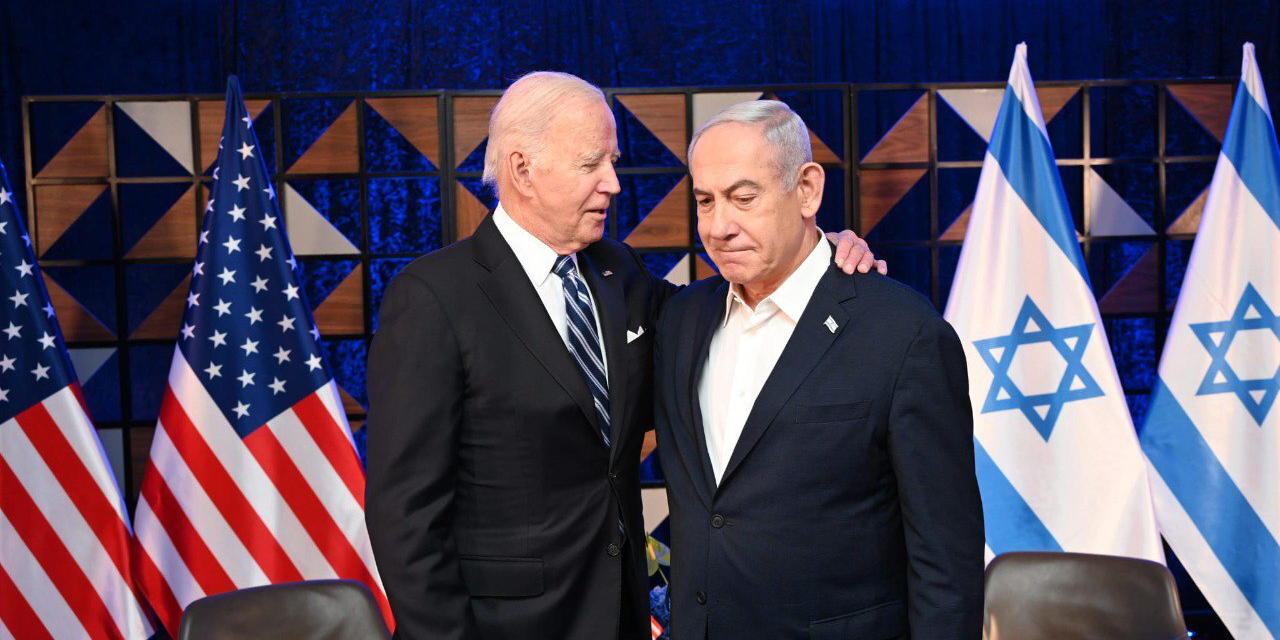 TEL AVIV, ISRAEL - OCTOBER 18: (----EDITORIAL USE ONLY - MANDATORY CREDIT - 'ISRAELI GOVERNMENT PRESS OFFICE (GPO) / HANDOUT' - NO MARKETING NO ADVERTISING CAMPAIGNS - DISTRIBUTED AS A SERVICE TO CLIENTS----) US President Joe Biden (L) and Prime Minister Benjamin Netanyahu (R) meet in Tel Aviv, Israel on October 18, 2023. (Photo by GPO/ Handout/Anadolu via Getty Images)